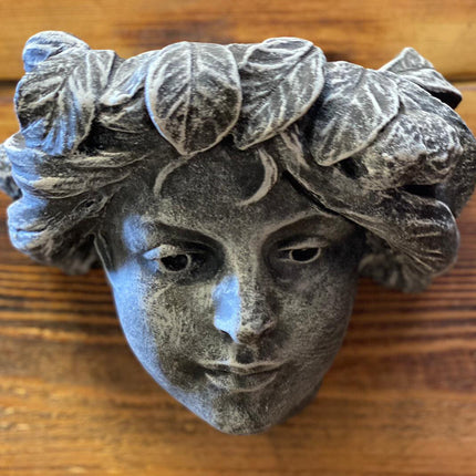 STONE GARDEN FEMALE GIRL LADY with LEAVES WALL PLAQUE PLANTER PLANT POT ORNAMENT