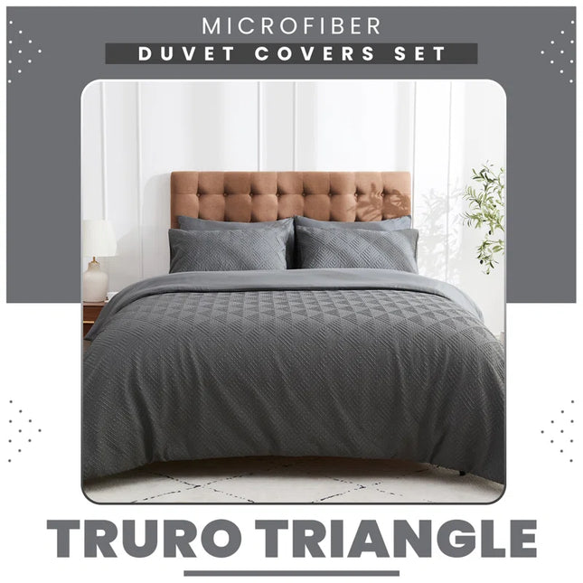 Polyester Geometric Duvet Cover with Pillowcases