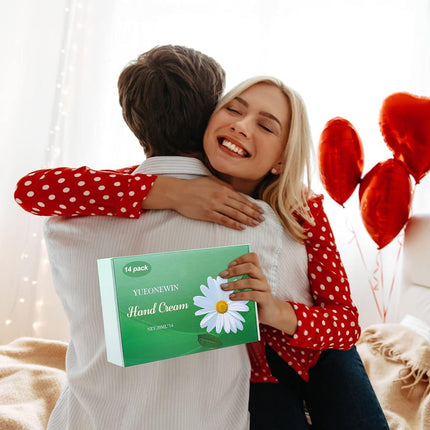 14 Pack Hand Cream Gift Set, Floral Assorted Mini Hand Foot Cream, Christmas Gifts Day Night Cream Moisturizer for Winter Rough Dry Hands, Body Cream Gift Set for Birthday Mothers Day Gifts (420Ml)