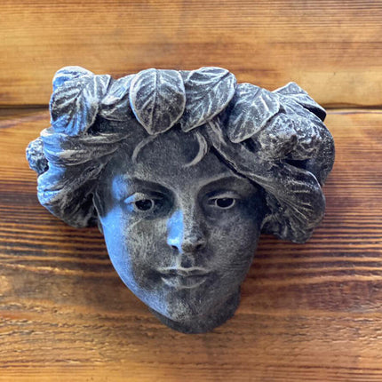 STONE GARDEN FEMALE GIRL LADY with LEAVES WALL PLAQUE PLANTER PLANT POT ORNAMENT