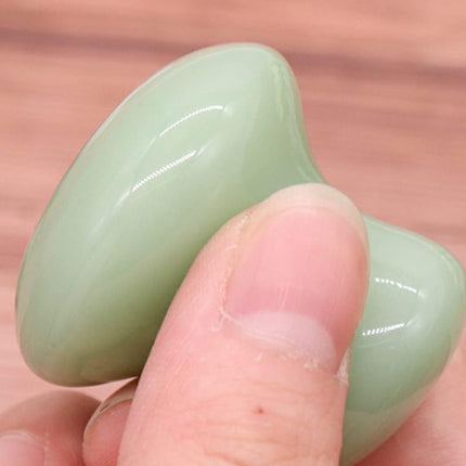 2Pcs Gua Sha Facial Tools, Green Jade Quartz Massage Gua Sha Rollers Stones Scraping Massage Tool for Women Home Spa